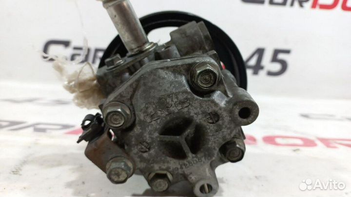 Насос гидроусилителя руля (гур) б/у для Mitsubishi