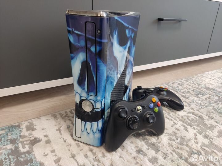 Прошитый Xbox 360 S 250Gb+игры