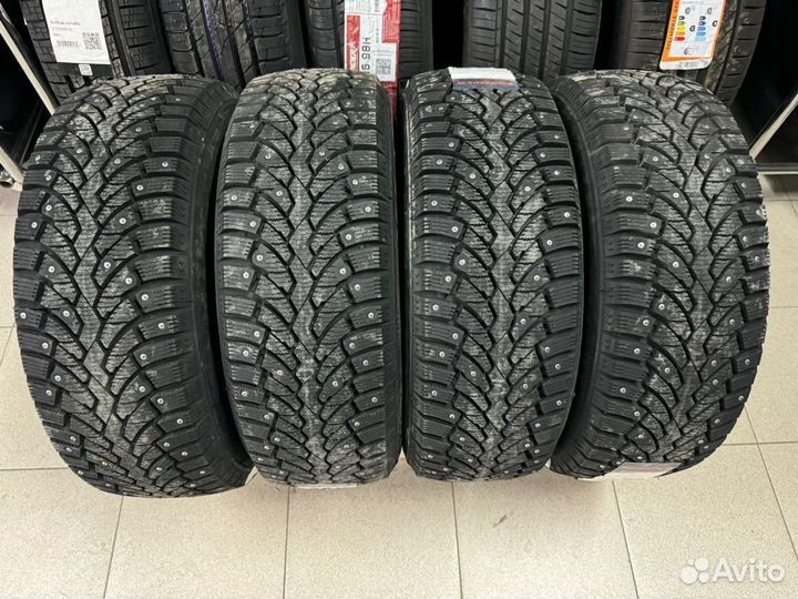 Pirelli Formula Ice 215/60 R16