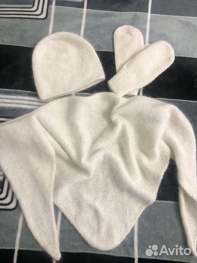 Шапка, поаток и варежки