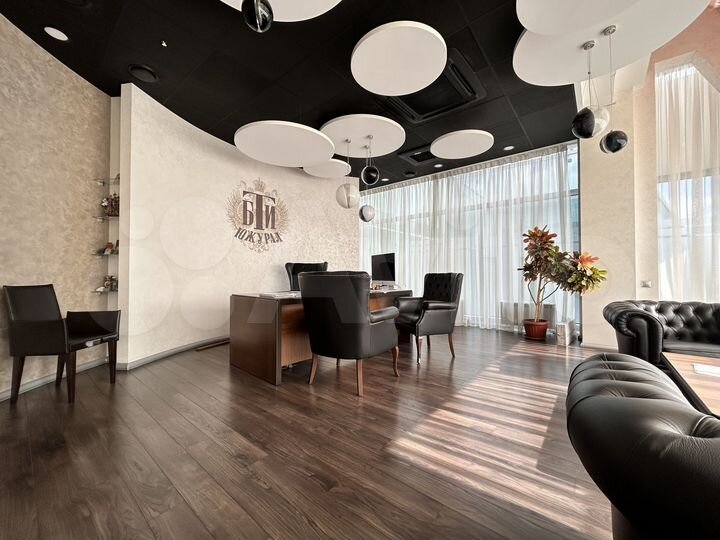 Торговая площадь, 371.9 м²