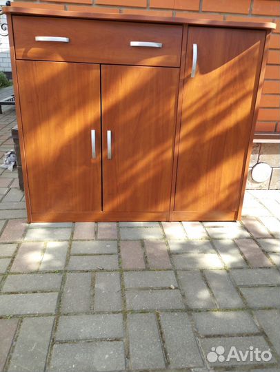 Тумба многофункциональная