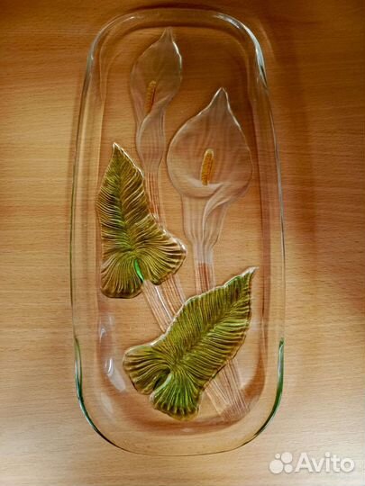 Блюдо.Поднос.Цветное стекло.франция