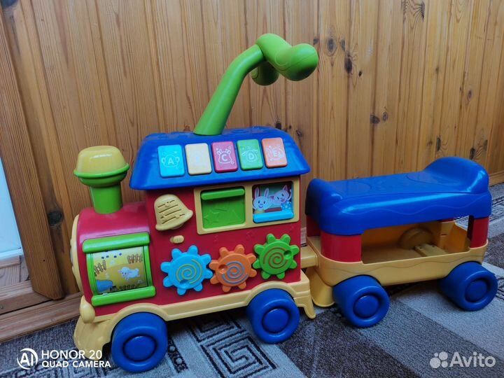 Паровозик каталка