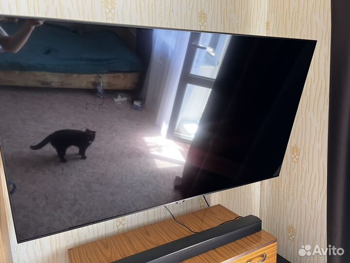 Телевизор samsung Cristal UHD