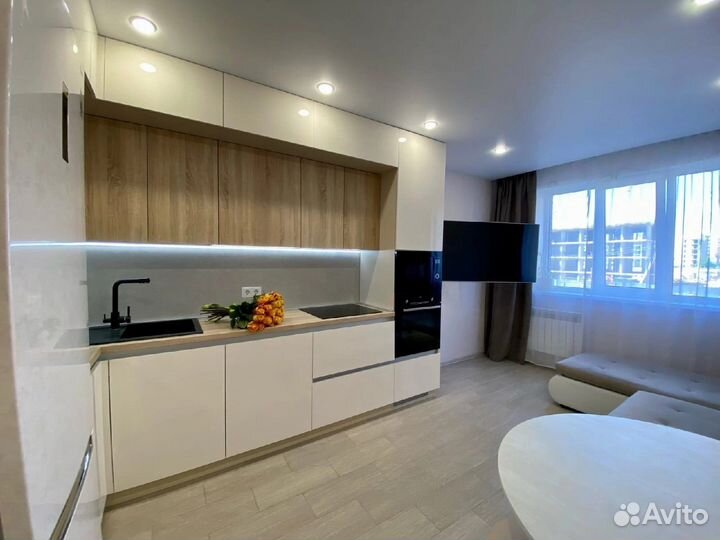 Угловая кухня на заказ. Производство