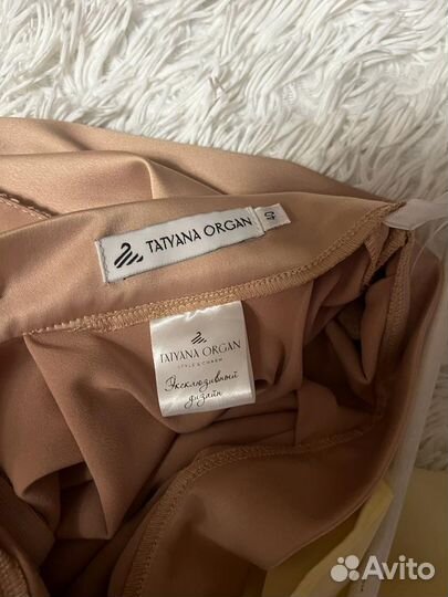 Платье вечернее