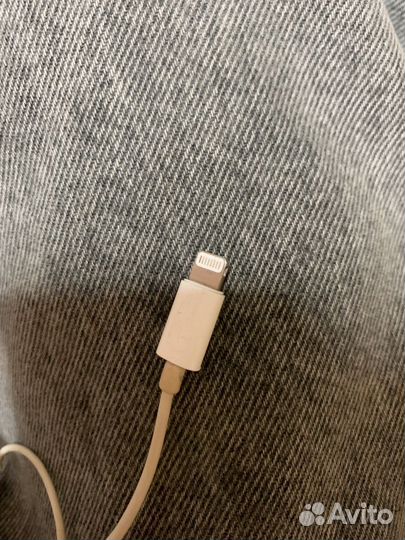 Наушники apple earpods с разъемом lightning