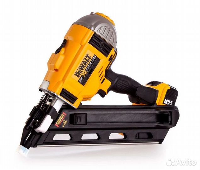Гвоздезабивной Пистолет Нейлер DeWalt 18v. DCN692