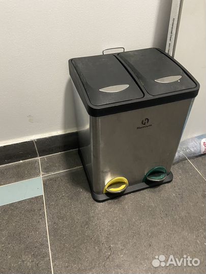 Мусорное ведро