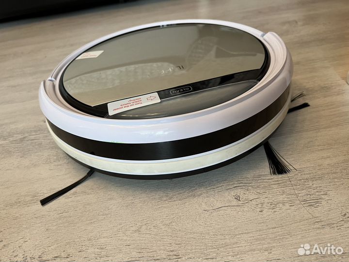 Робот пылесос ilife v50