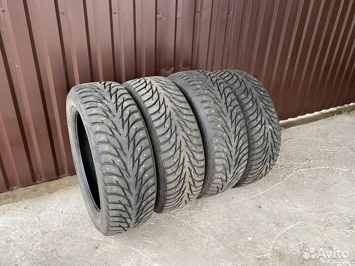 Yokohama Ice Guard IG35 235/55 R20