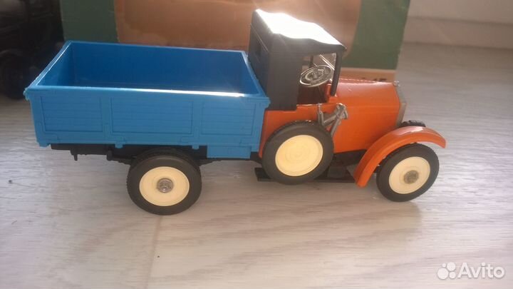 Модели старинных авто