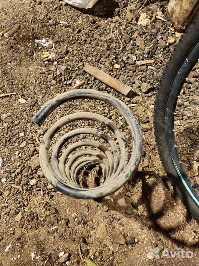 Пружина задняя на тойоту вензу