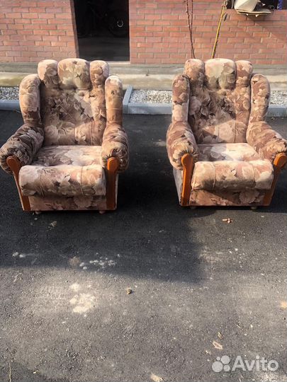 Диван и кресла