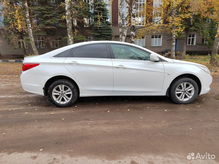 Hyundai Sonata 2.0 AT, 2011, 129 000 км
