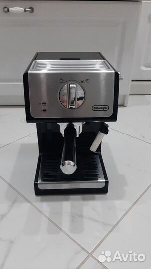 Кофеварка рожковая delonghi ecp