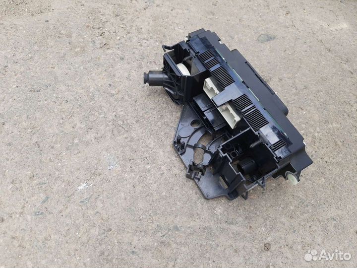 VW golf 5 - блок управления печкой