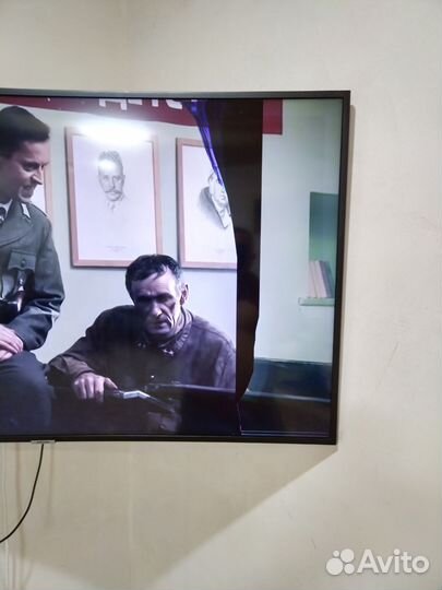 Samsung SMART tv 115
