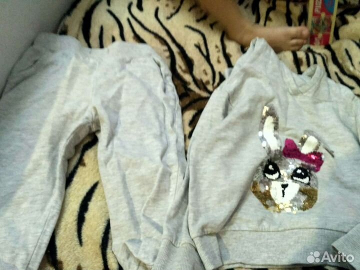 Вещи на девочку отдам