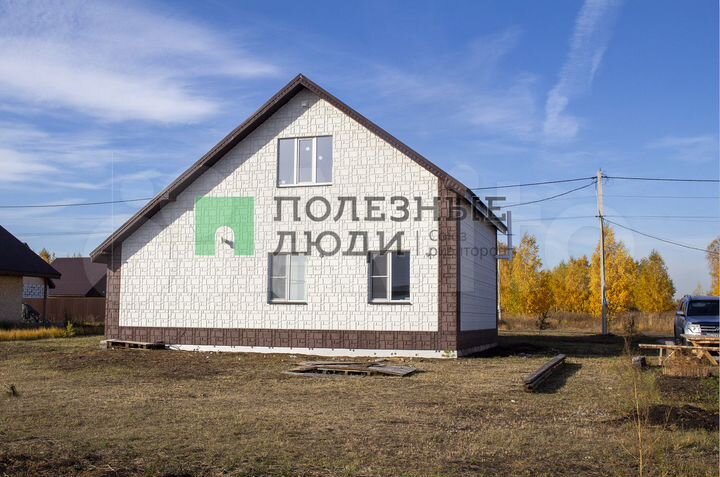 Коттедж 100 м² на участке 6 сот.