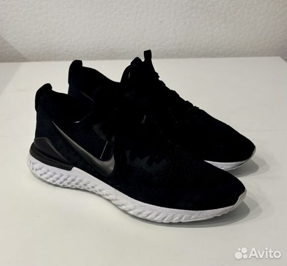 Кроссовки Nike React Flyknit 2