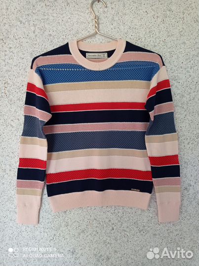 Джемпер Abercrombie Fitch новая