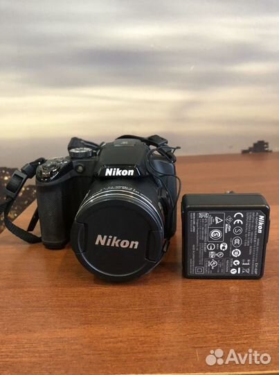 Зеркальный фотоаппарат