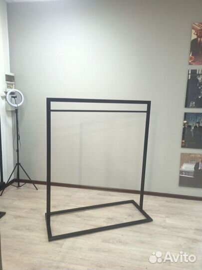 Вешалка Рейл