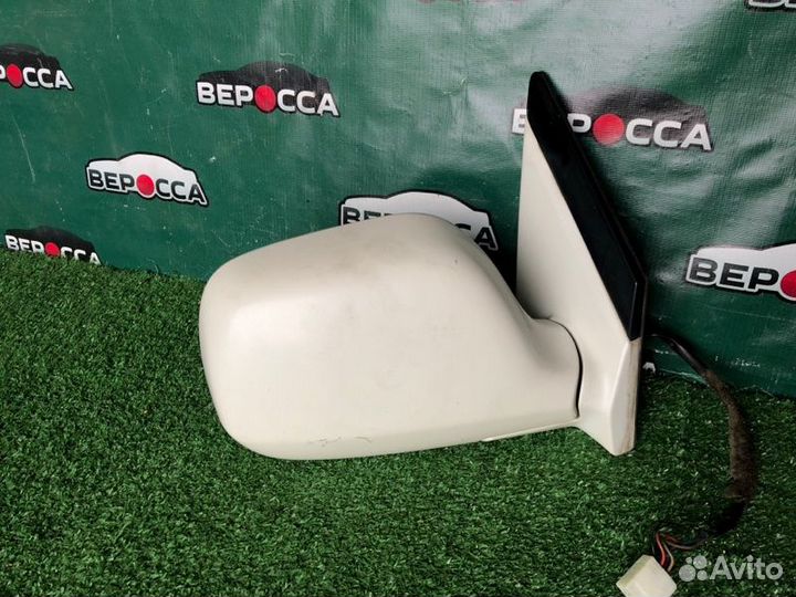 Зеркало правое Toyota Ipsum SXM15