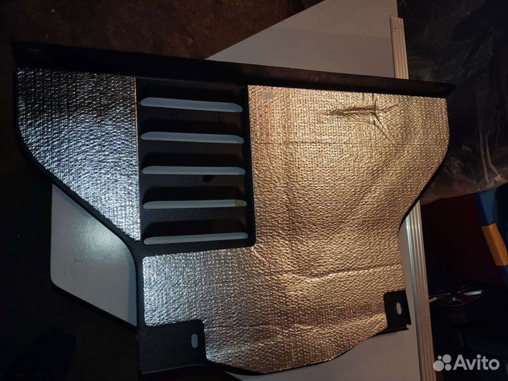 Защита двс Нива Тревел