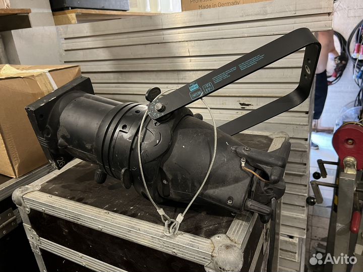 Профильный прибор Strand Profile