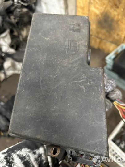 Блок предохранителей Ford Focus