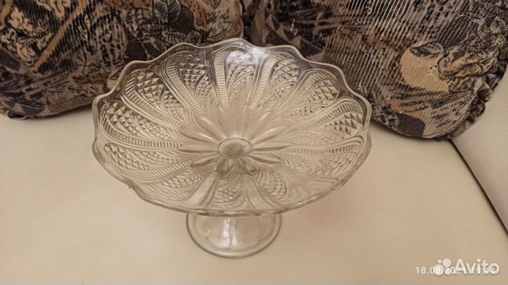 Ваза для фруктов(конфетница)