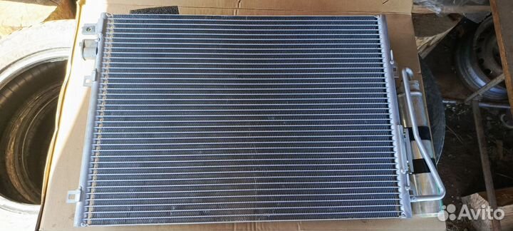 Радиатор кондиционера на renault