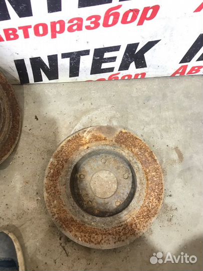 Тормозной диск задний Toyota Opa