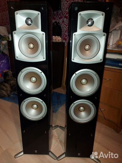 Колонки Yamaha NS-555, Сабвуфер Yamaha ns sw200