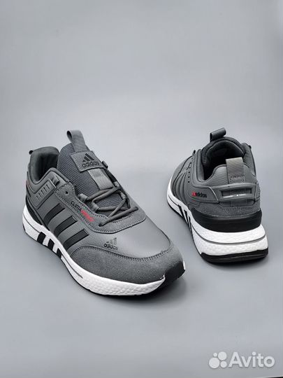 Кроссовки Адидас мужские 43 размер