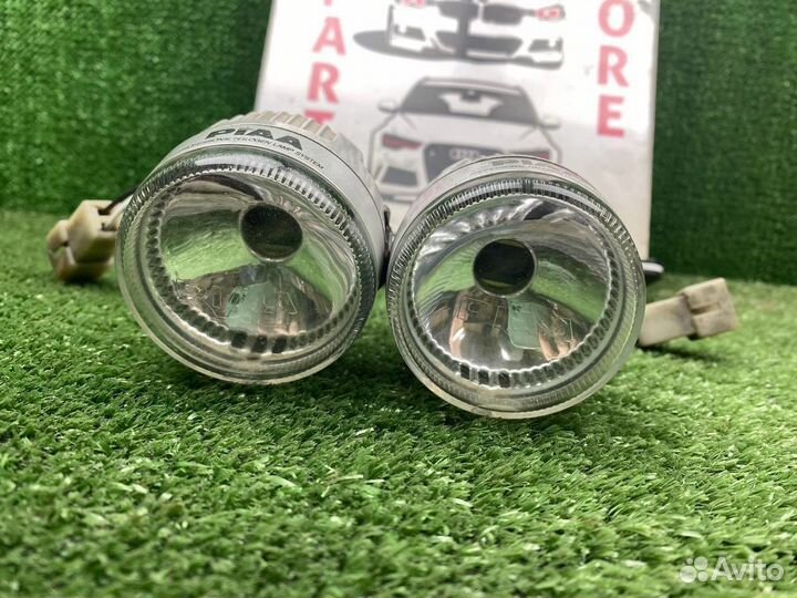 Фара piaa противотуманная Mitsubishi Pajero II