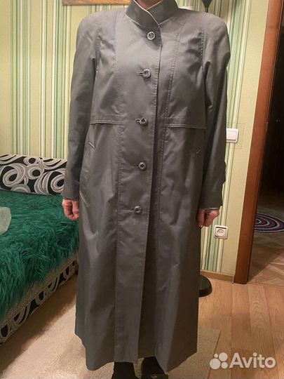 Плащ женский