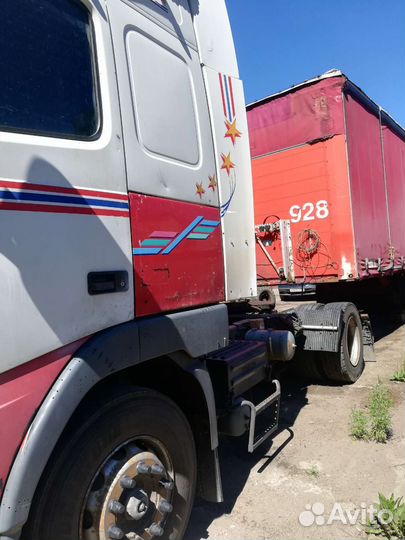 Volvo FH12 с полуприцепом, 1996