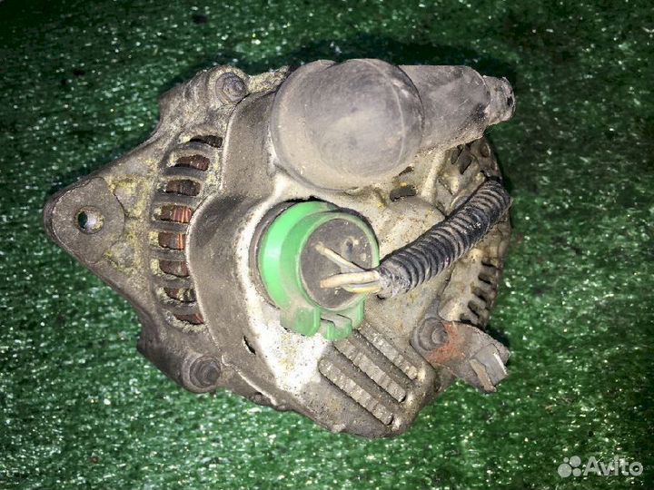 Генератор C32A Honda legend KA7 CLG04 1002116430