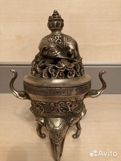 Кадильница для благовоний. Ножки три слона