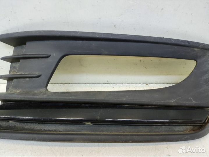 Решетка бампера передняя левая Volkswagen Polo 5