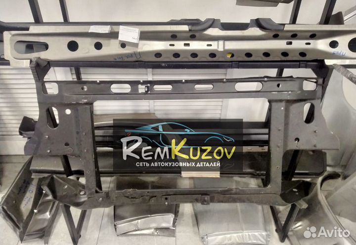 Рамка радиатора Гранта / Калина 2