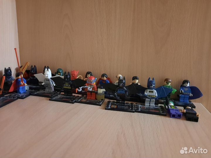 Lego минифигурки Dc