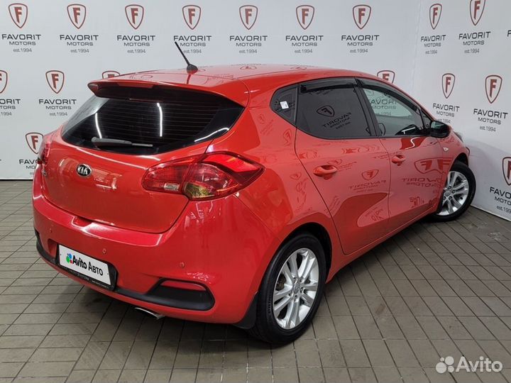 Kia Ceed 1.6 AT, 2015, 118 136 км