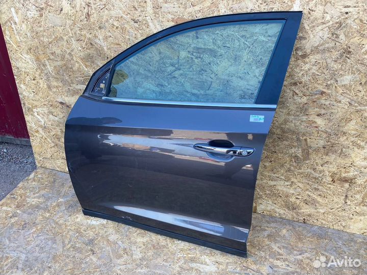 Передняя левая дверь Хендай Туксон 3 TL