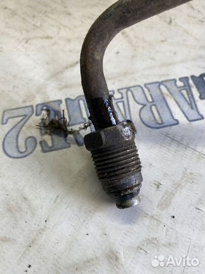 Трубка гур Chrysler Grand Voyager