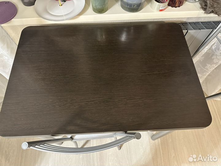 Кухонный стол со стульями бу